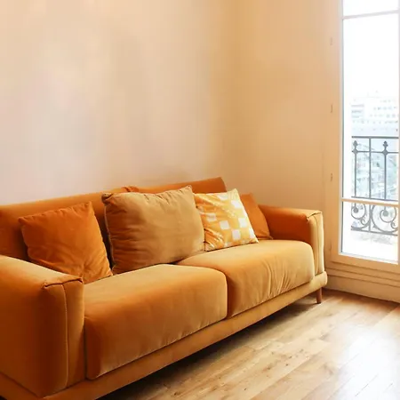 Spacious - Near Tour Montparnasse